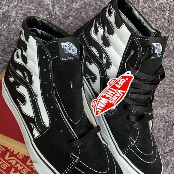 Vans Sk8-Hi Flame Black/White MENS - Picture 8 of 16